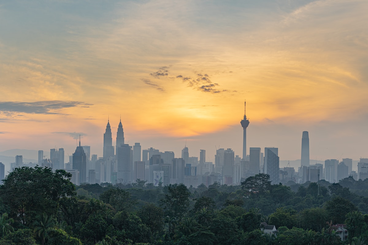 Best Running Routes in Kuala Lumpur — and What to Wear