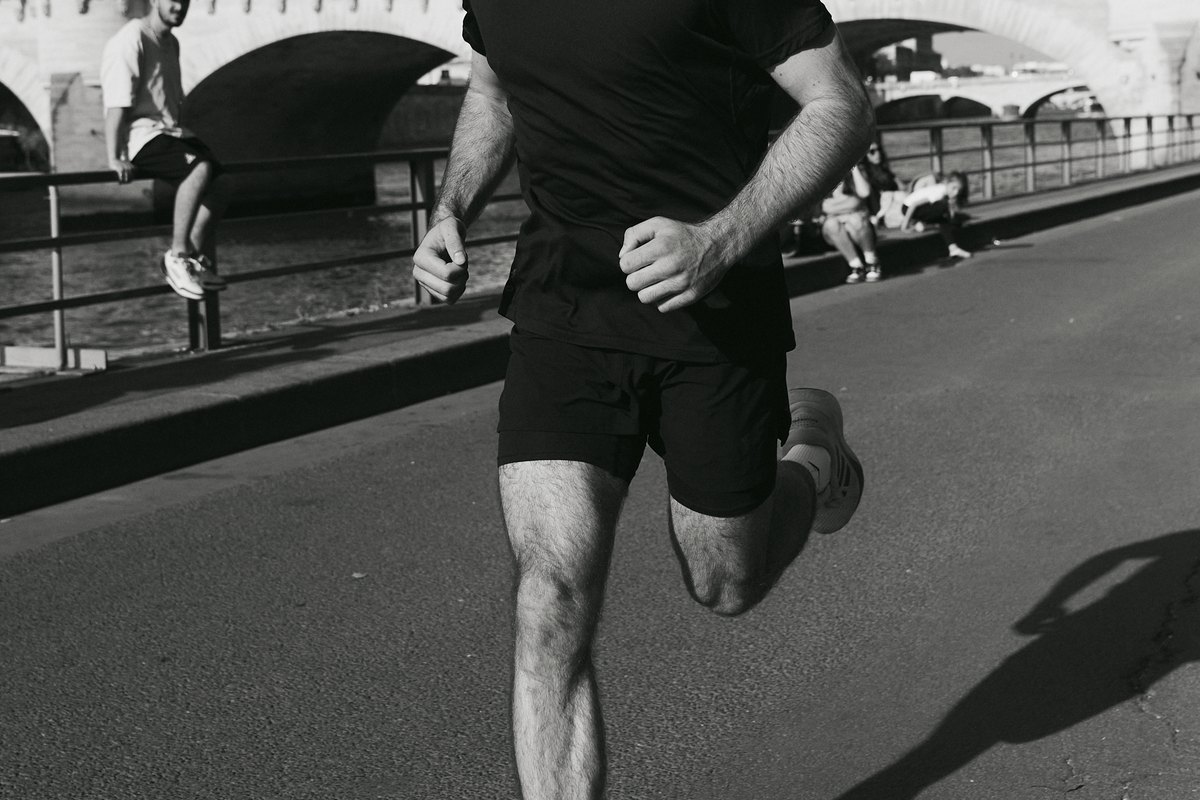 Foot Care for Ultramarathons: Socks, Tape and Sock Changes