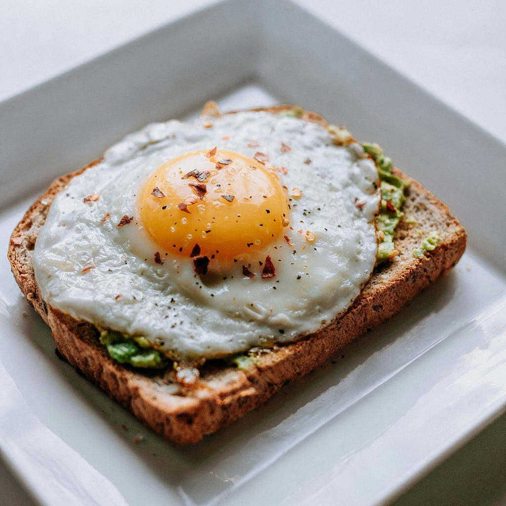 5 Breakfasts a Geriatrician Uses to Slow Ageing (None Include Cereal)